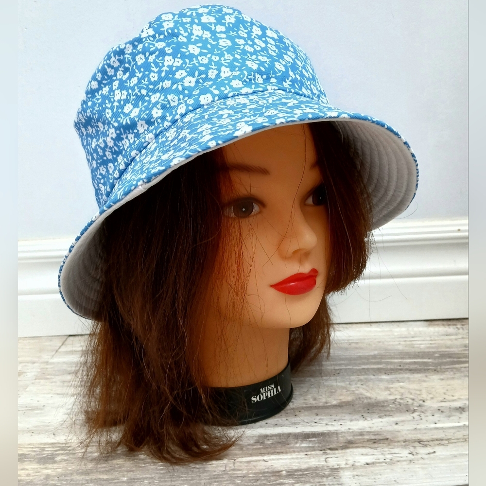 Ardene Blue White Floral Bucket Hat One Size Brand New - Picture 5 of 9